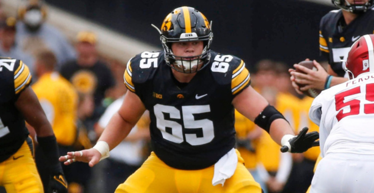 tyler linderbaum